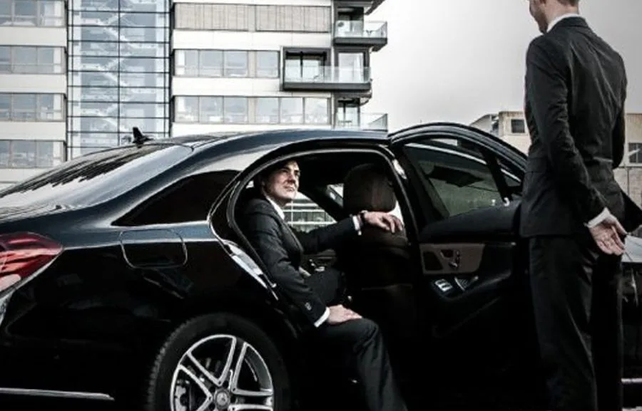 Luxury Black Car Service in Manhattan