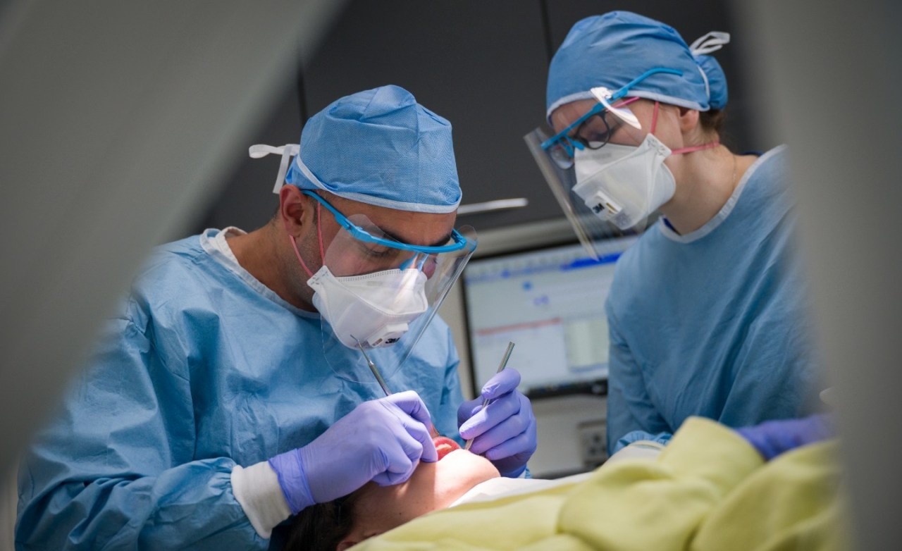 NHS wisdom teeth surgery